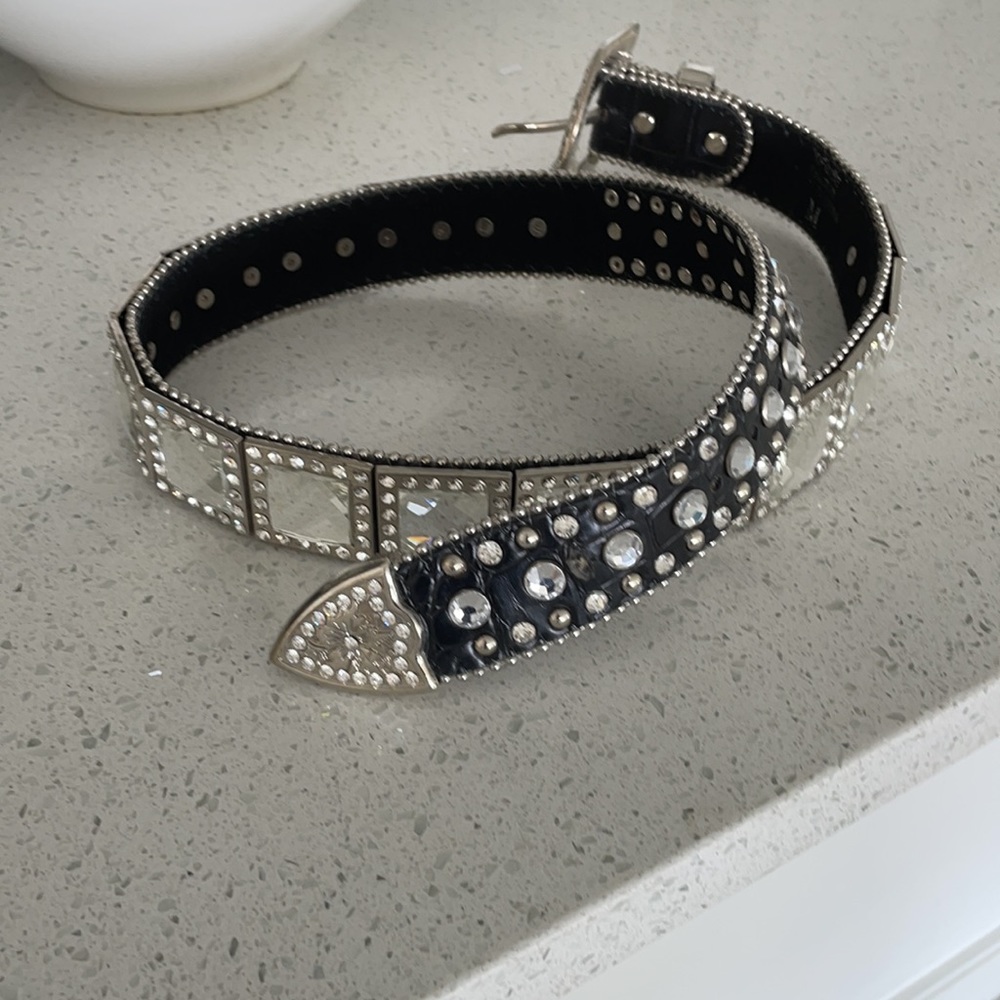 Belt - Picture 2 of 7